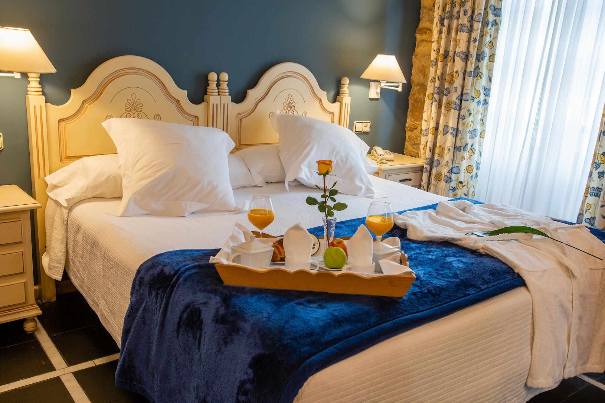 Hotel Palacio De La Vinona オビエド エクステリア 写真