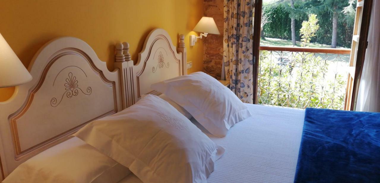 Hotel Palacio De La Vinona オビエド エクステリア 写真