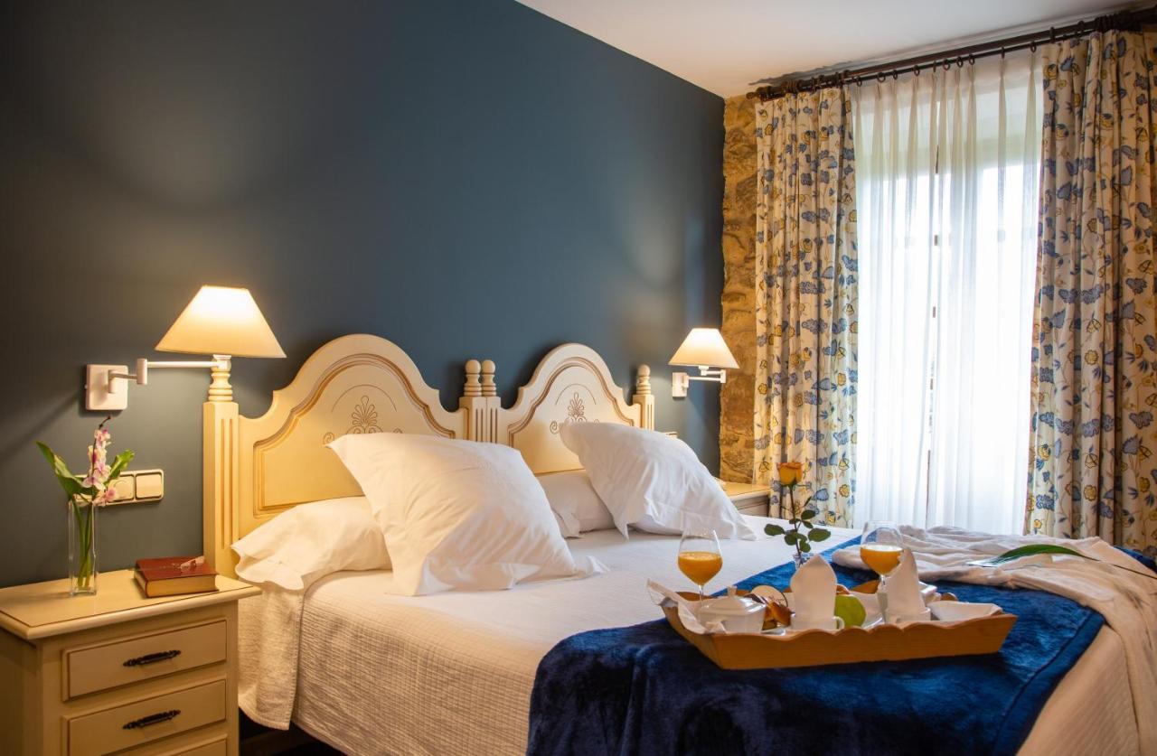 Hotel Palacio De La Vinona オビエド エクステリア 写真